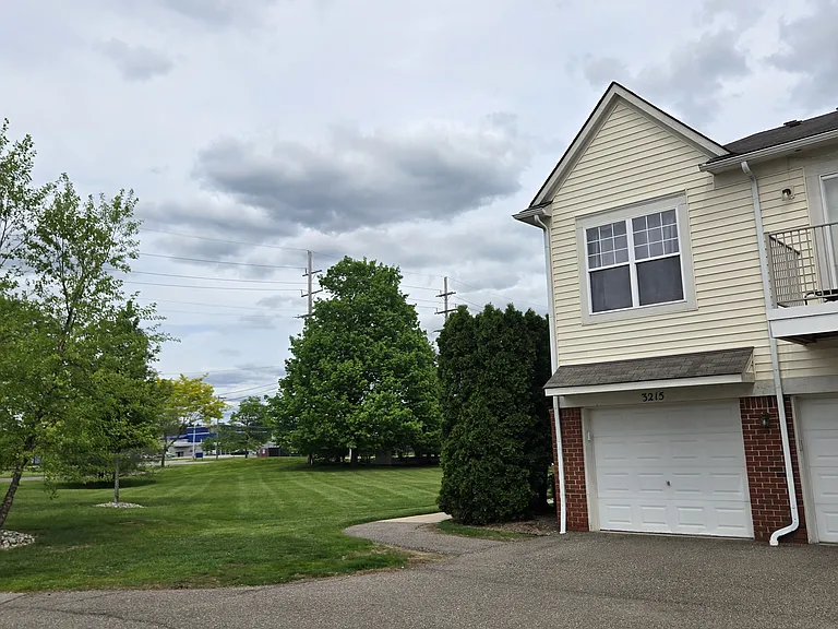 3215 Goldeneye Ln — Photo 32