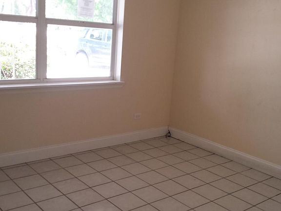 5th image of 2126 Dolphin Dr