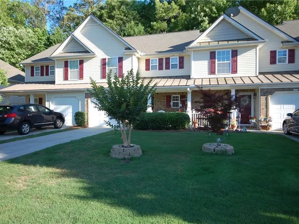 70 Darbys Crossing Ct, Hiram, GA 30141