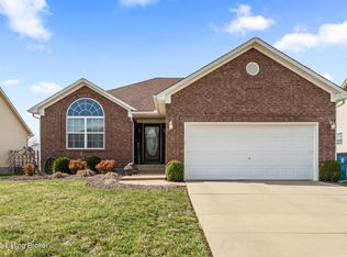 411 Madison Rae Blvd, Shepherdsville, KY 40165