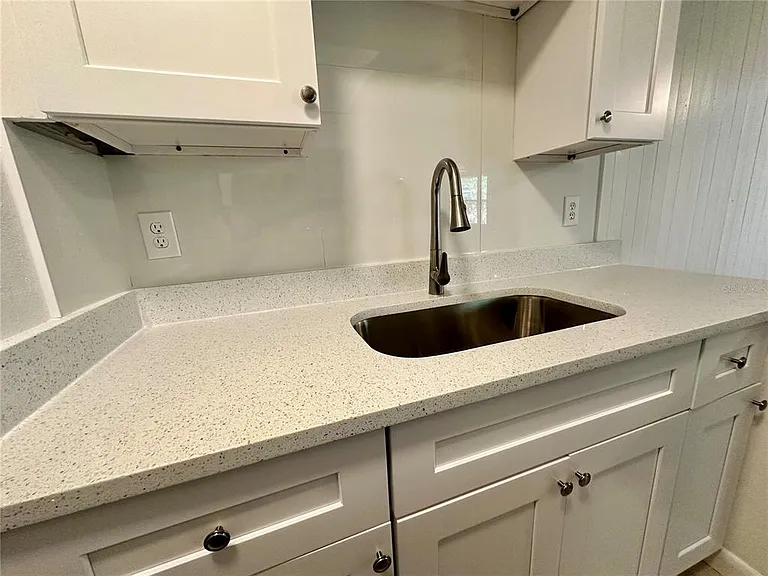 1103 Cypress Gardens Blvd #51 — Photo 7