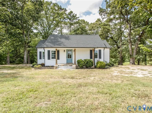 34689 Christanna Hwy, Blackstone, VA 23824