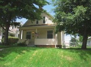 3006 Oak St, Omaha, NE 68105