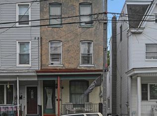 1421 W Market St, Pottsville, PA 17901