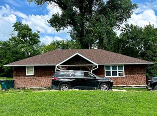 301 Reynolds St, Fayette, MO 65248