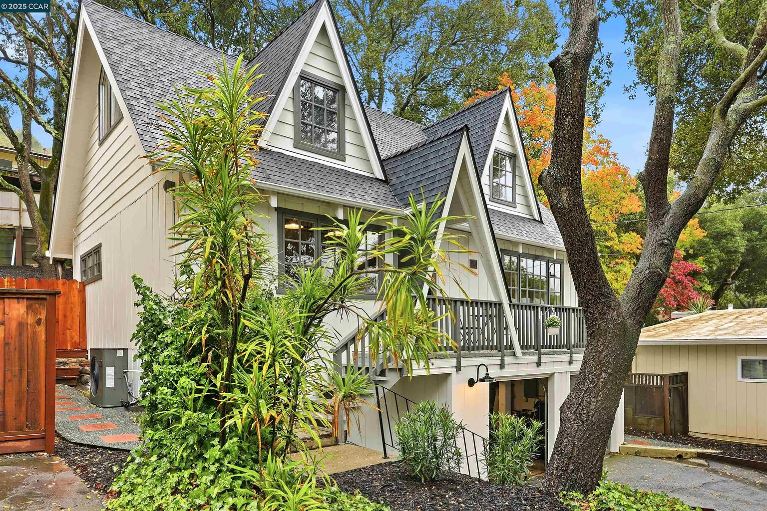 129 Spring Rd photo 1