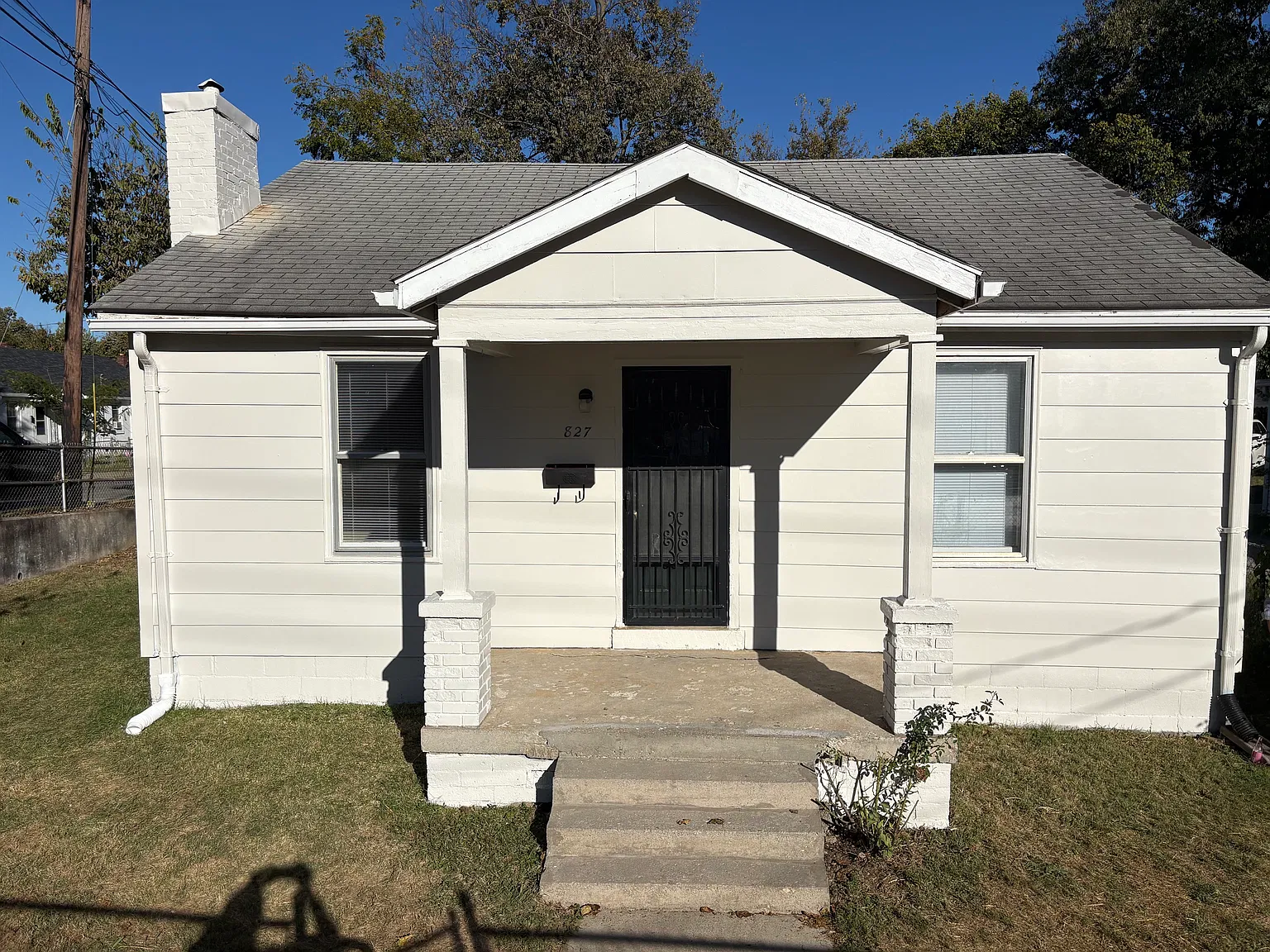 3 bed, 1083 sqft, $1,395 — Photo 2