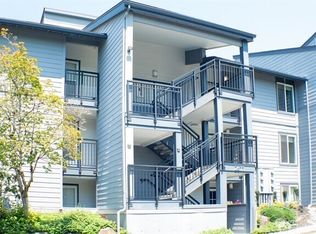 2611 NE 4th St APT 234, Renton, WA 98056