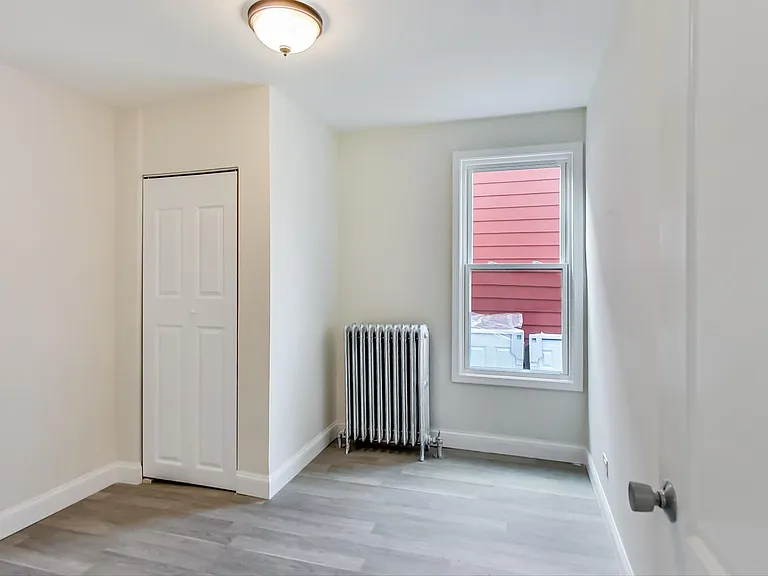 1810 Church St #1 — Photo 7