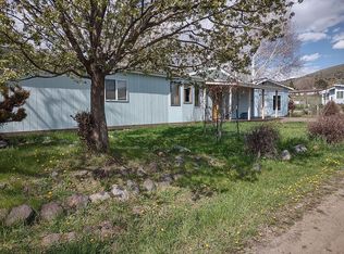 37 Vesta Ln, Emigrant, MT 59027