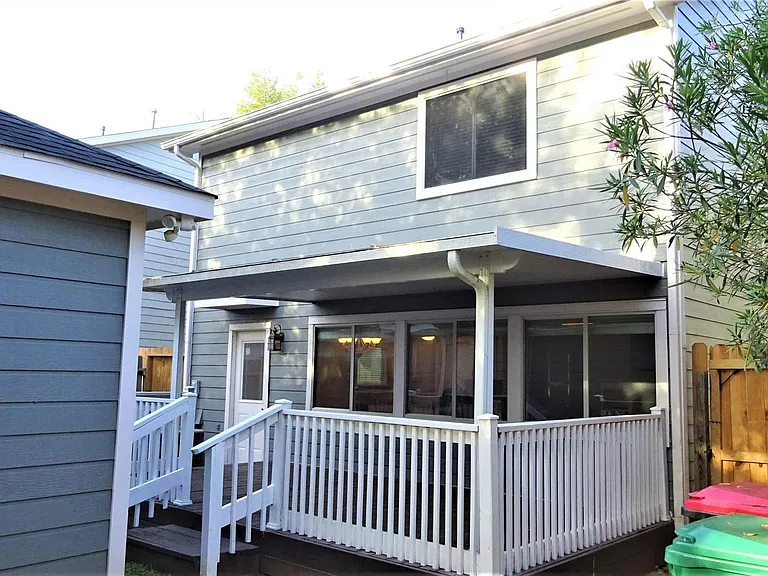 3923 Carriage Park Row — Photo 13
