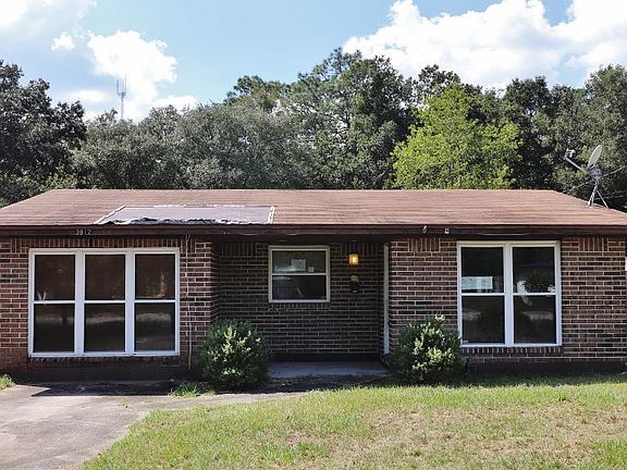 2nd image of 3912 Forest Blvd