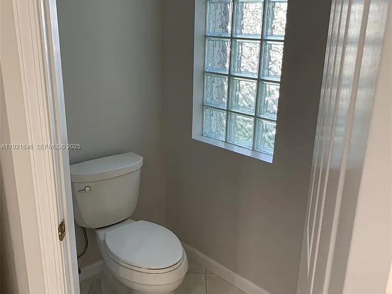 2518 Bay Pointe Ct — Photo 22
