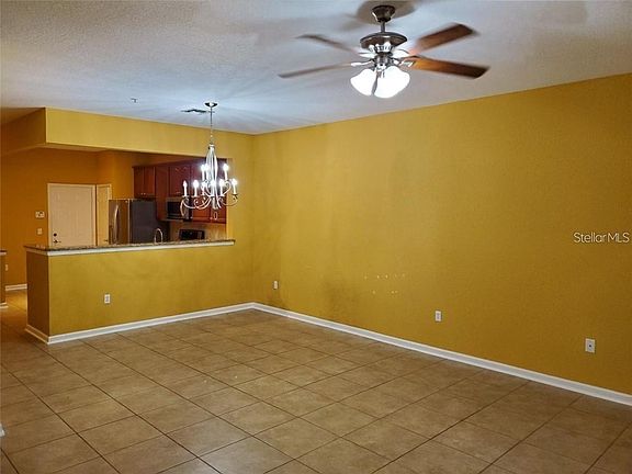 4th image of 7025 Cadiz Blvd