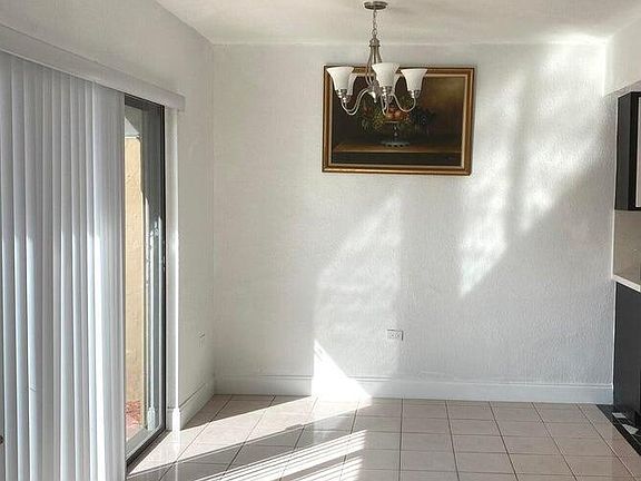 2nd image of 3031 E Missionwood Ln