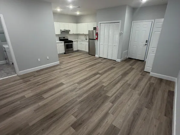 242 Harrison St, Paterson, NJ