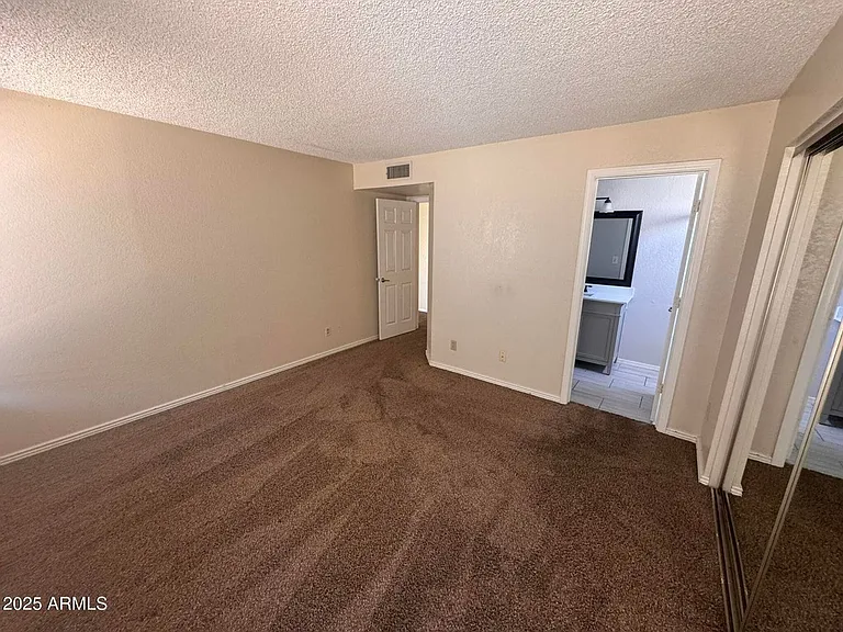 5602 W Yucca St — Photo 13