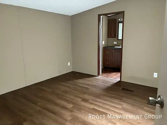3rd image of 387 Webster Rd #132