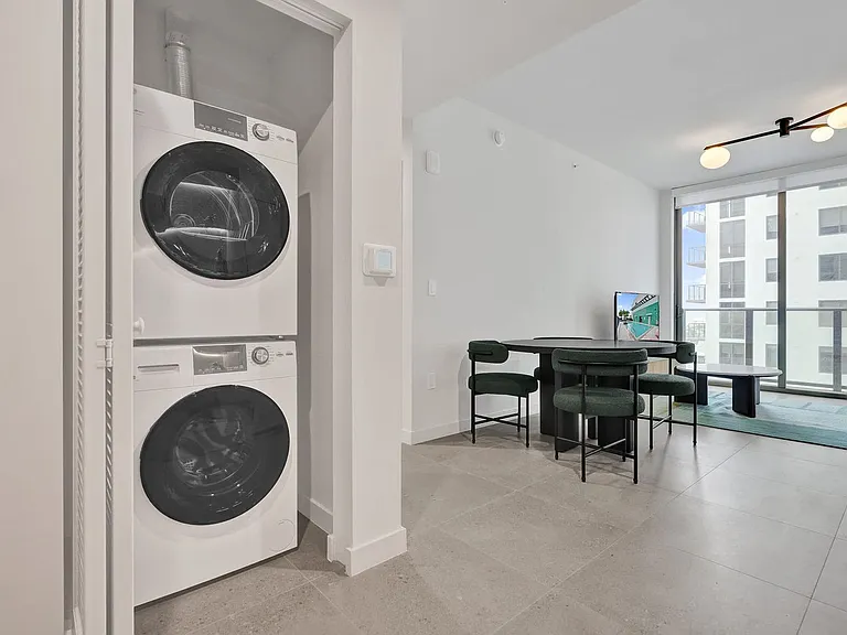 Washer/Dryer