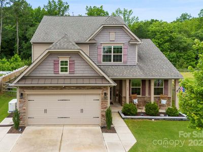 225 Tasman Dr, Mount Holly, NC, 28120