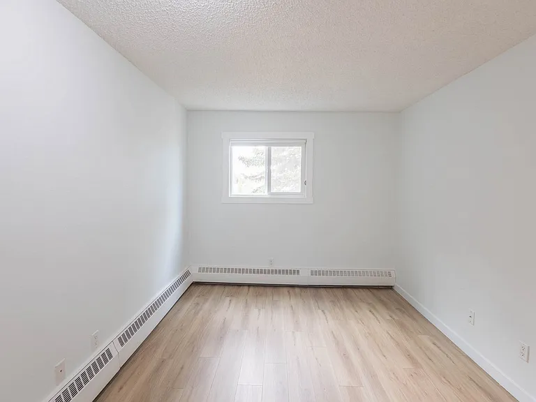 1102 Hermitage Rd NW — Photo 31