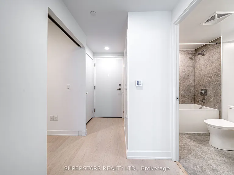252 Church St #3209 — Photo 8