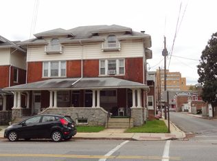 128 E Clay St APT 1, Lancaster, PA 17602