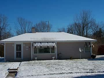 1st image of 654 E Van Ave