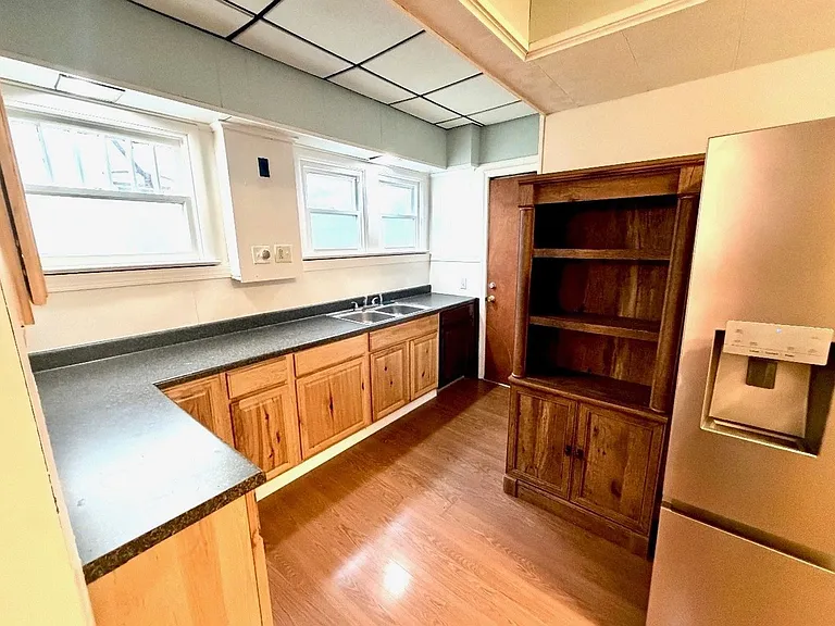 339 S Fairview St #1 — Photo 14