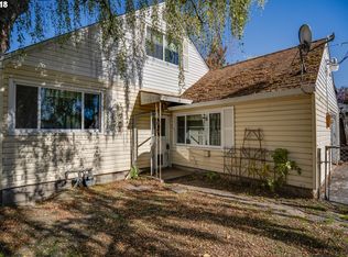 6915 SW Oak St, Tigard, OR 97223