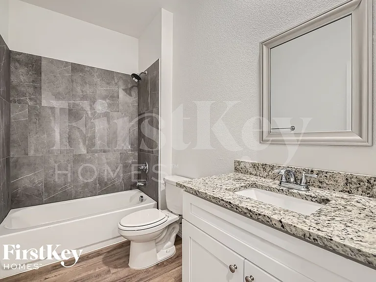 7384 Parkside Place Dr — Photo 15
