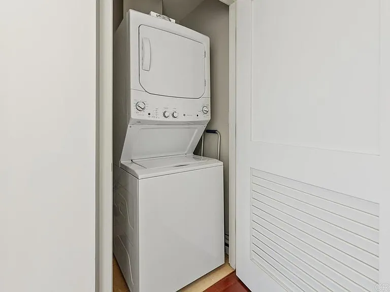 700 W E St #801 — Photo 18