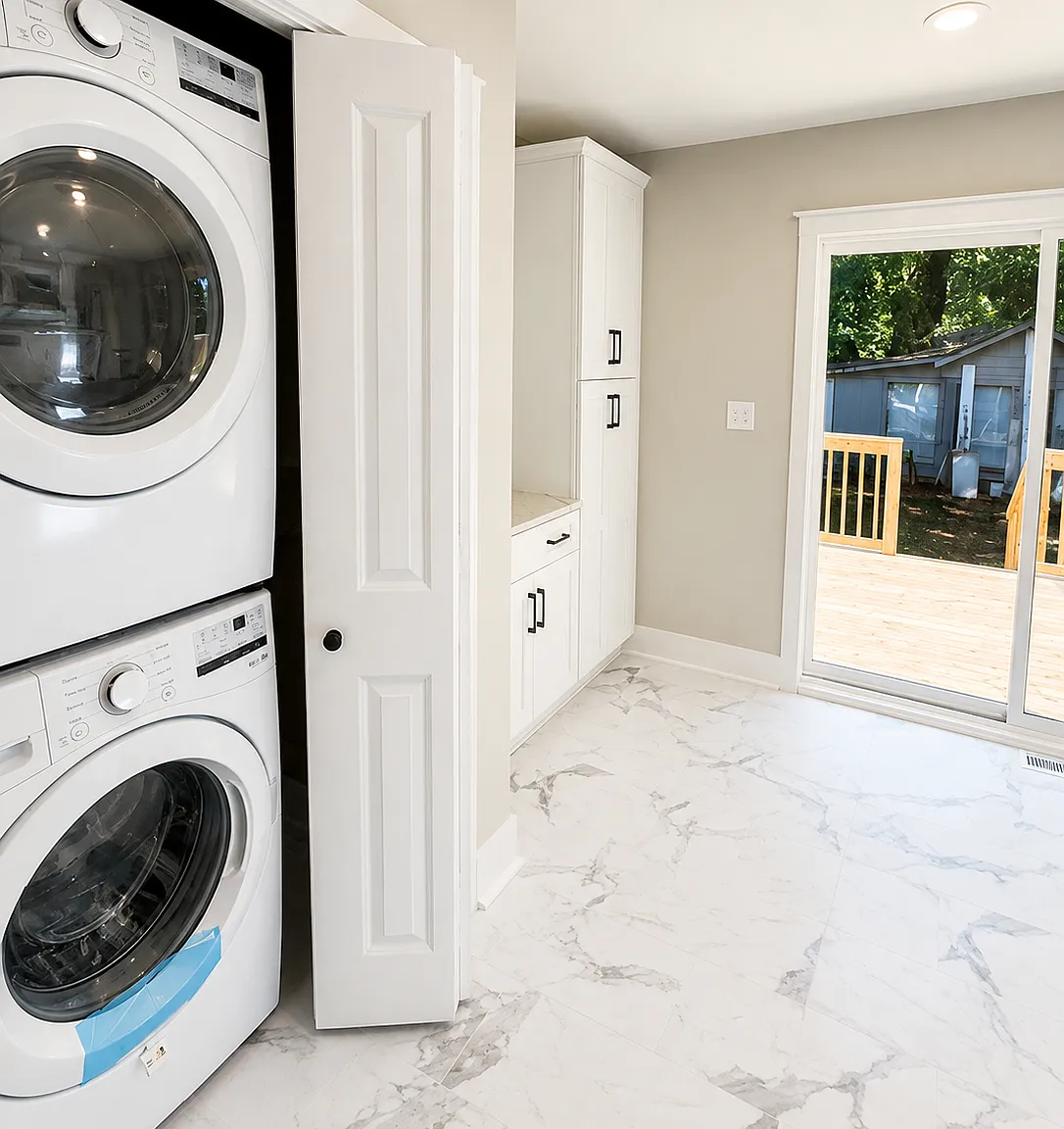 1603 Browns Ave — Photo 4