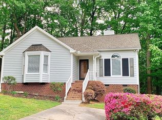 211 Beechtree Dr, Cary, NC 27513