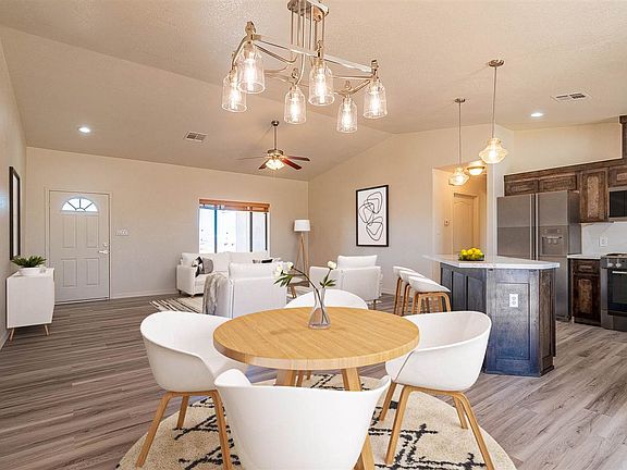3rd image of 10881 Concho Dr