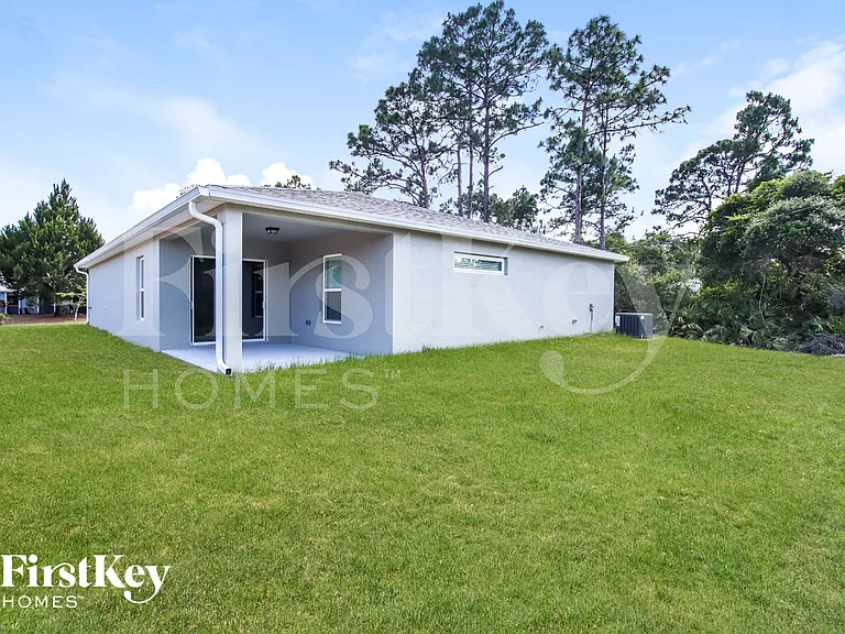 811 Andrew St SE — Photo 14