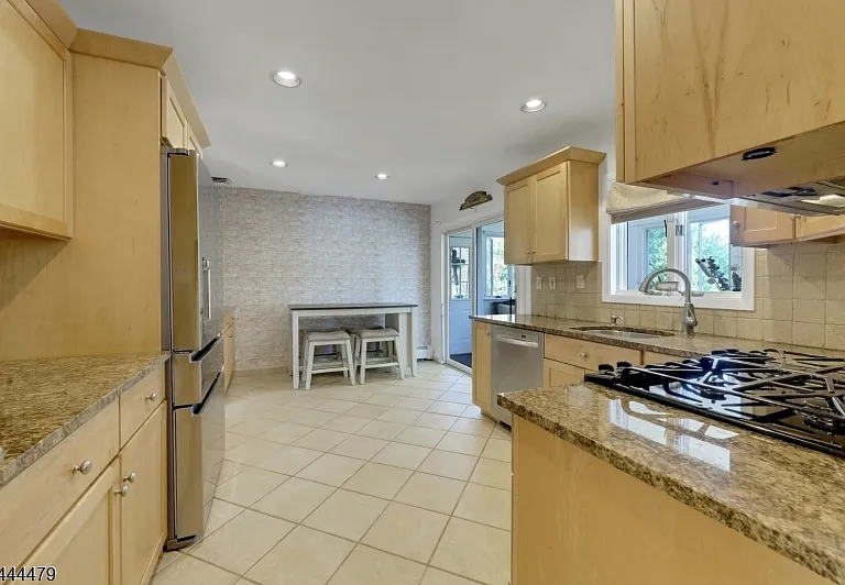 11 Rande Dr — Photo 14
