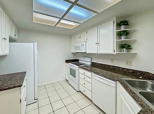 601 Devonwood Pkwy, Hercules, CA 94547