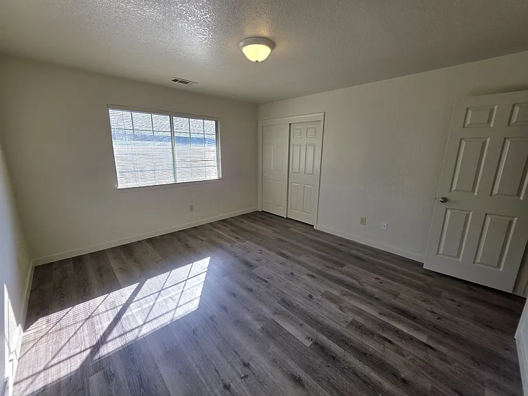 9012 Thornton Rd #4 — Photo 14