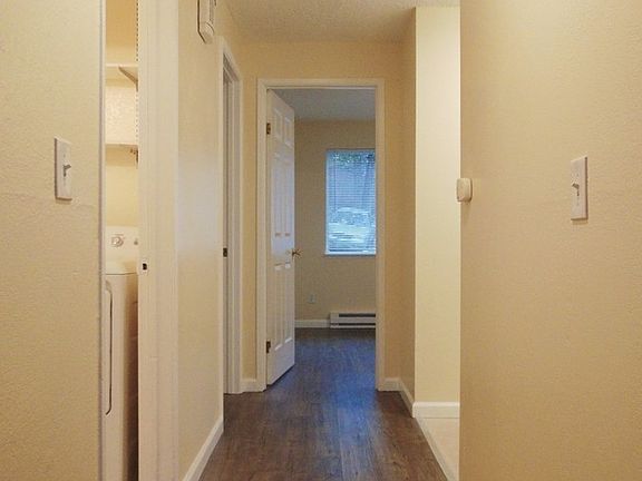 2nd image of 106 Kensington Ave S APT 204