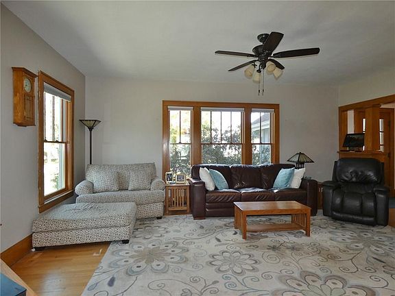 5th image of 505 E Jefferson St
