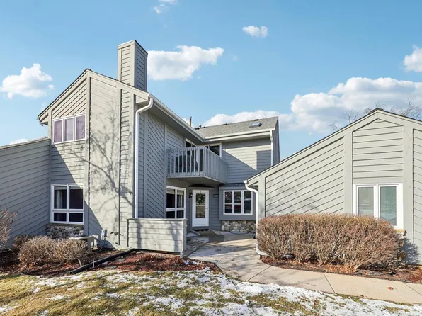 15630 West Ridge ROAD, New Berlin, WI 53151