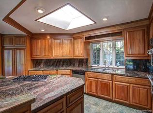 10930 Dutton Dr, La Mesa, CA 91941