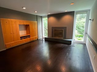 705 Woodchuck Ln, Toms River, NJ 08755