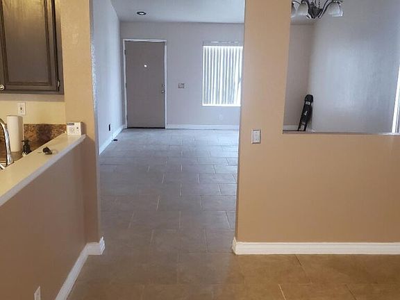 3rd image of 23530 Parkland Ave
