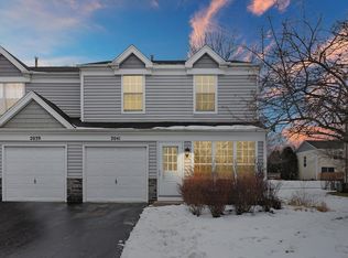 2041 Muirfield Cir, Elgin, IL 60123