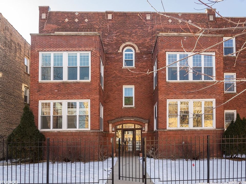 1st image of 2617 W Leland Ave