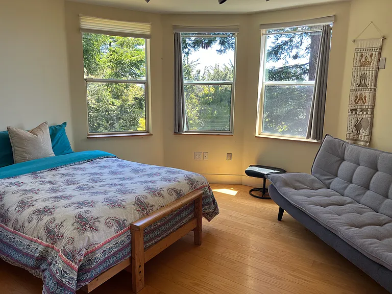 Iversen Dr — Photo 37