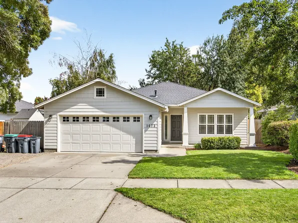 1673 Alexis Way, Medford, OR 97501