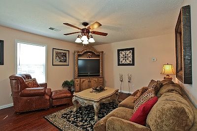 2nd image of 8101 Minehead Dr
